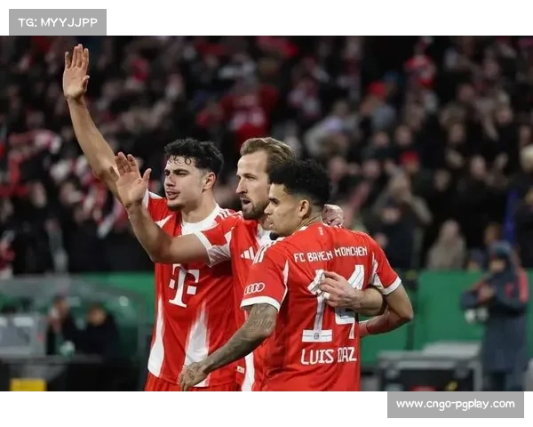 卡里克上任四连胜重燃曼联，球员称赞信任带来战术解放